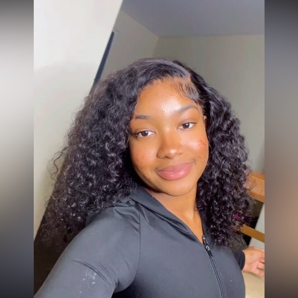 Meet your Posher, Jada - Picture 3 of 5